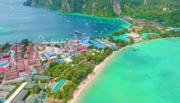 Smooth 4K Drone Flyover of Koh Phi Phi’s Scenic Coastal Landscape | Koh Phi Phi Video