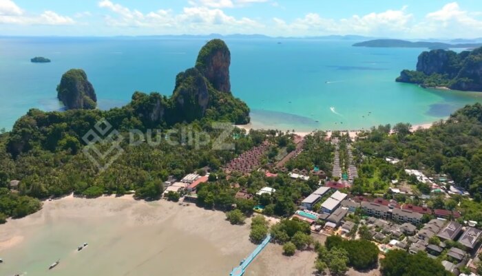 Smooth Drone Flight Over Krabi’s Vibrant Turquoise Seascape | Thailand Drone Video