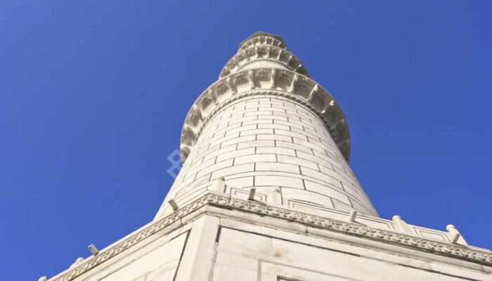 Majestic Aerial Views of Taj Mahal at Dawn with Soft Light